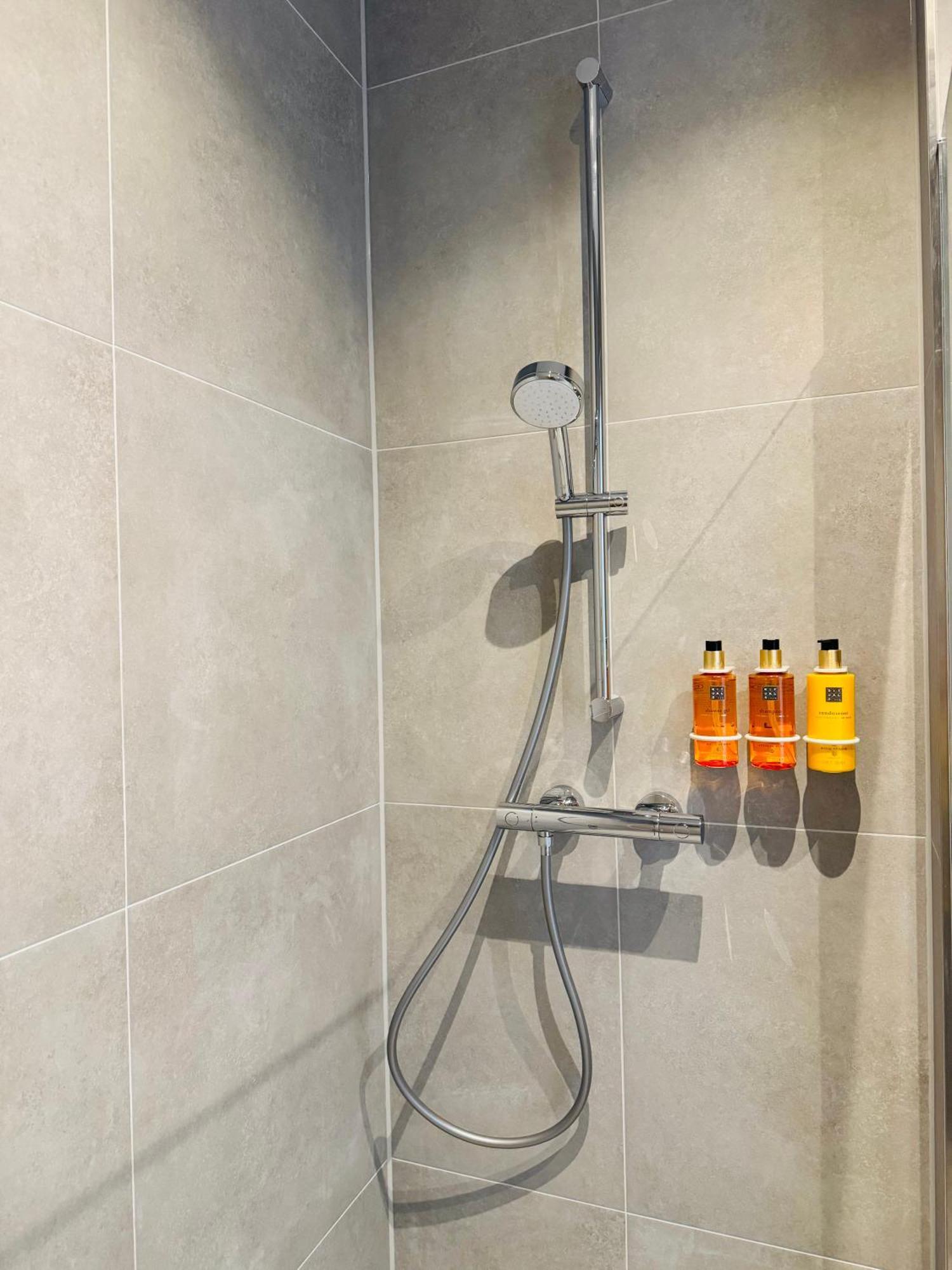 Sunshine Suites Utrecht Dış mekan fotoğraf